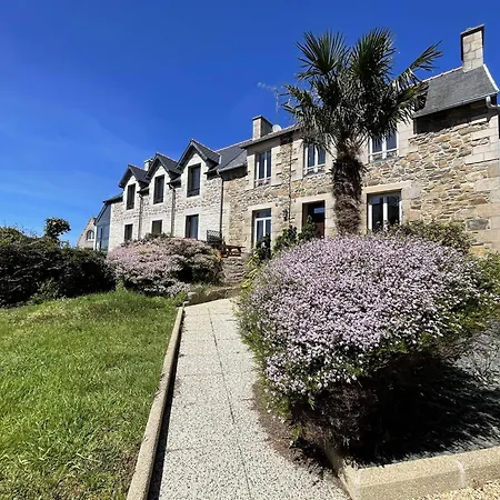 Casa vacanze Maison A Ploumanac'h Avec Jardin Et Wifi, Proche - Fr-1-368-419